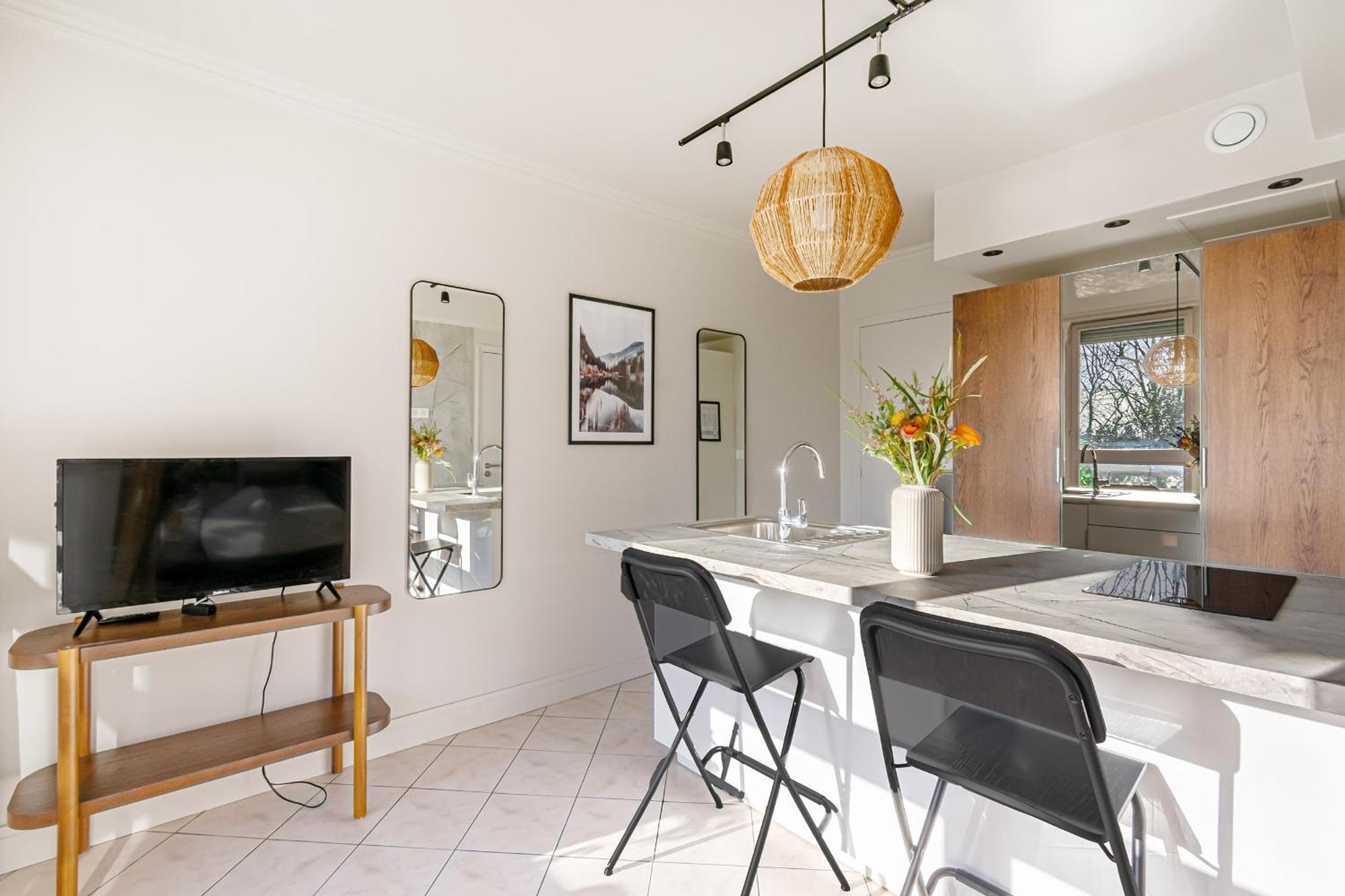 Créteil The Lake Aurora Suite - Duke Housing מראה חיצוני תמונה